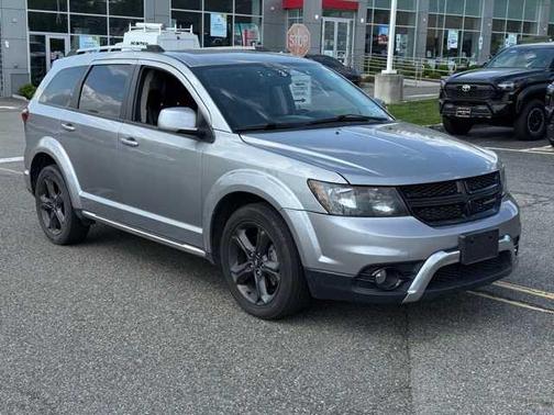 2020 Dodge Journey Crossroad