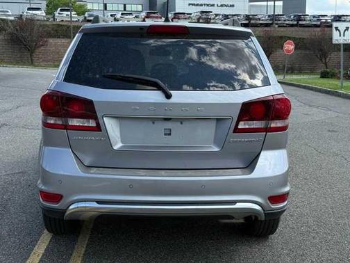 2020 Dodge Journey Crossroad