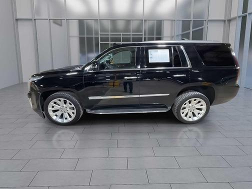 2015 Cadillac Escalade Luxury
