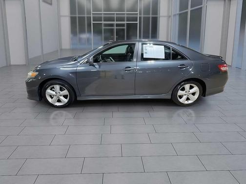 2011 Toyota Camry SE
