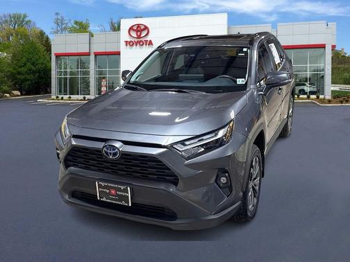 2023 Toyota RAV4 Hybrid XLE Premium