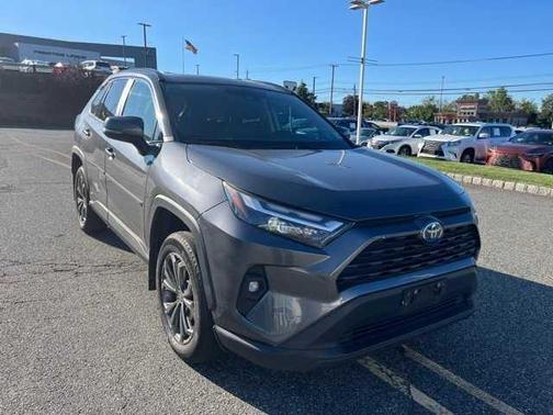 2023 Toyota RAV4 Hybrid XLE Premium