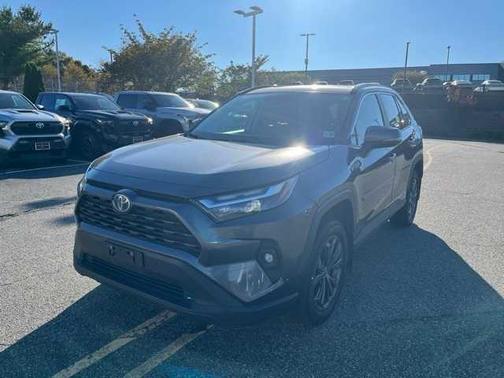 2023 Toyota RAV4 Hybrid XLE Premium