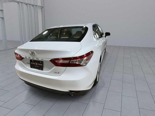2018 Toyota Camry XLE