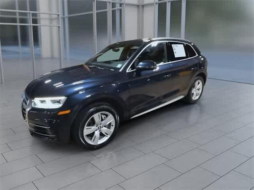 2019 Audi Q5 2.0T Premium Plus