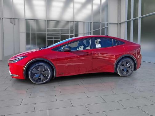 2026 Toyota Prius LE