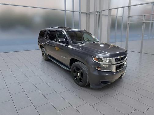 2017 Chevrolet Suburban LT