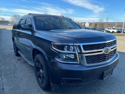 2017 Chevrolet Suburban LT