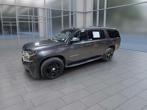 2017 Chevrolet Suburban LT