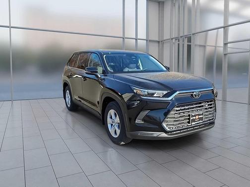 2026 Toyota Highlander LE