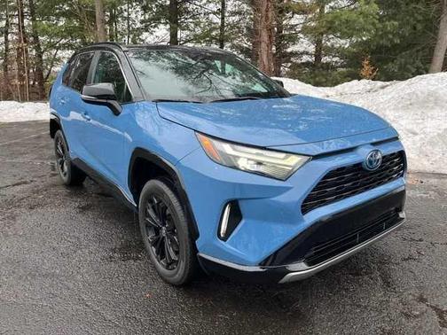 2023 Toyota RAV4 Hybrid SE