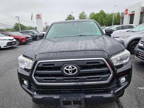 2017 Toyota Tacoma SR5