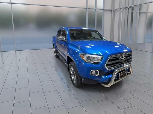 2017 Toyota Tacoma Limited