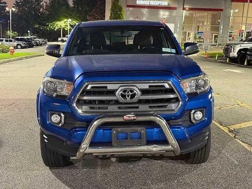 2017 Toyota Tacoma Limited