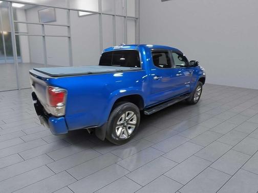 2017 Toyota Tacoma Limited