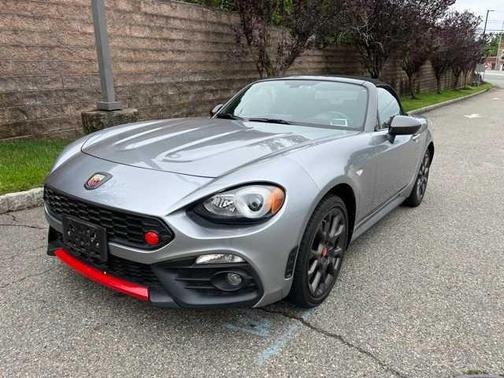 2017 FIAT 124 Spider Base