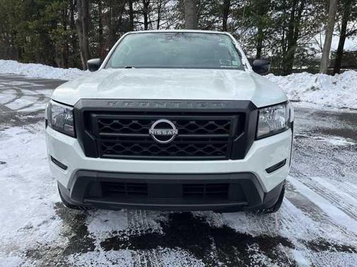 2024 Nissan Frontier S