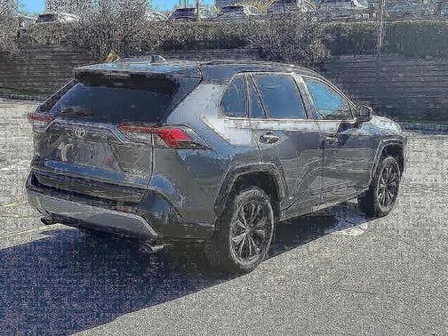 2022 Toyota RAV4 Hybrid SE