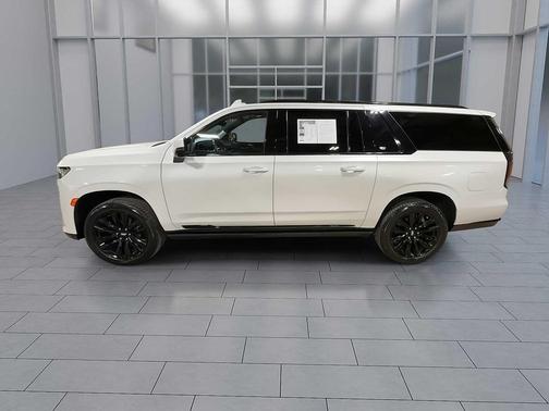 2021 Cadillac Escalade ESV Sport