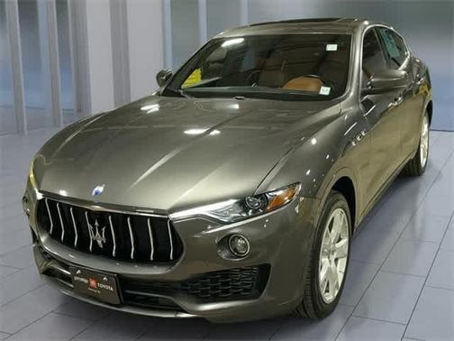 2021 Maserati Levante Base