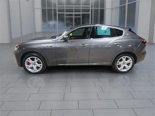 2021 Maserati Levante Base