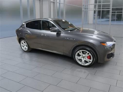 2021 Maserati Levante Base