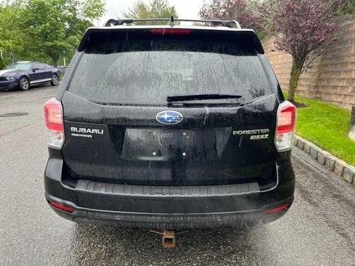 2017 Subaru Forester 2.5i Touring