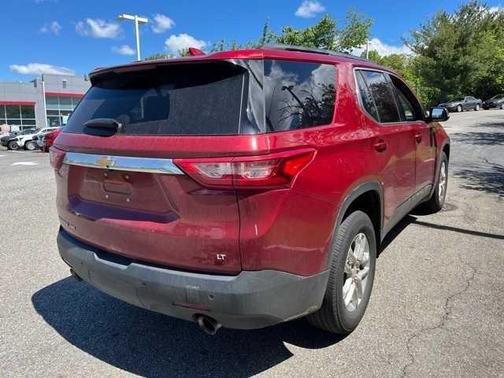 2021 Chevrolet Traverse LT Leather