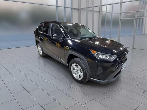 2020 Toyota RAV4 Hybrid LE