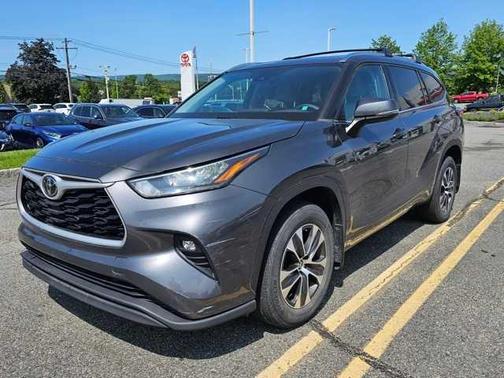 2020 Toyota Highlander XLE