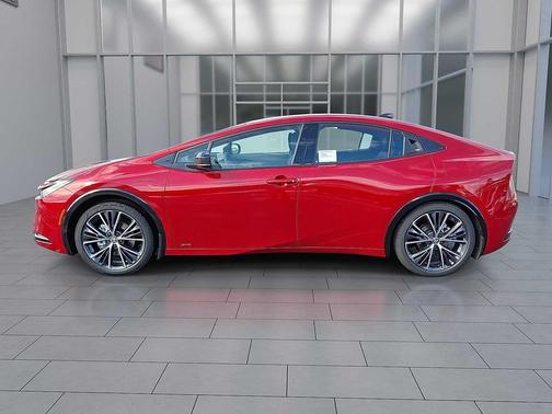 2026 Toyota Prius XLE