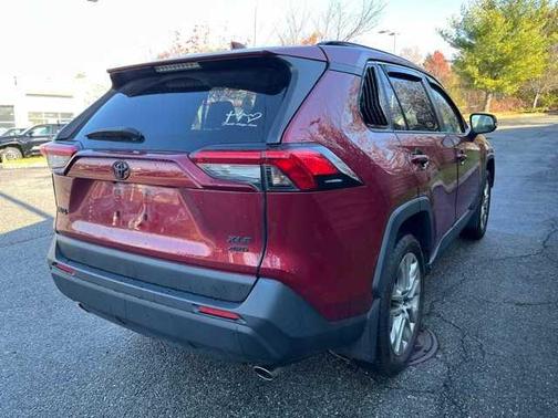 2021 Toyota RAV4 XLE Premium