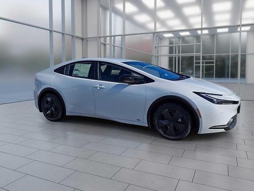 2026 Toyota Prius LE