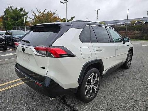 2022 Toyota RAV4 Prime XSE