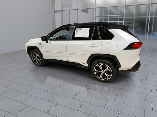 2022 Toyota RAV4 Prime XSE