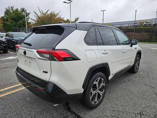 2022 Toyota RAV4 Prime XSE