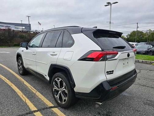2022 Toyota RAV4 Prime XSE