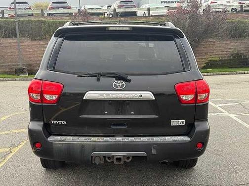 2010 Toyota Sequoia Limited