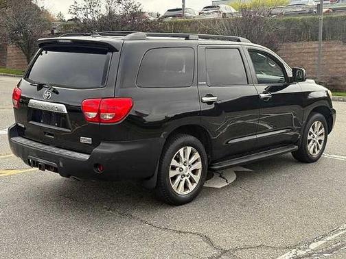 2010 Toyota Sequoia Limited