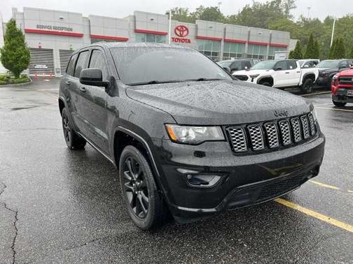 2020 Jeep Grand Cherokee Altitude
