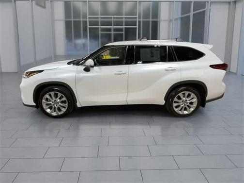 2022 Toyota Highlander Limited