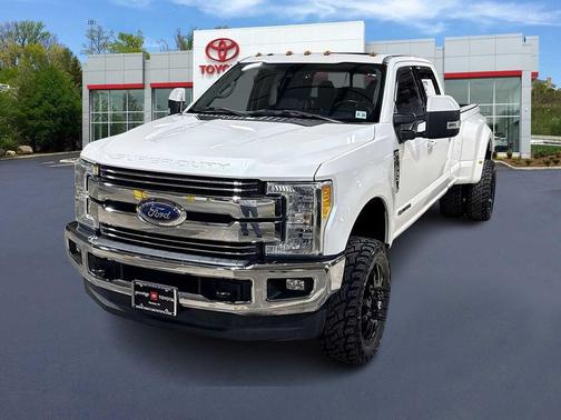2017 Ford F-350 Lariat