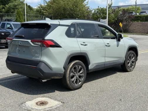 2023 Toyota RAV4 Hybrid XLE Premium