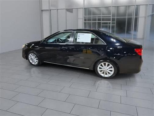 2012 Toyota Camry Hybrid XLE