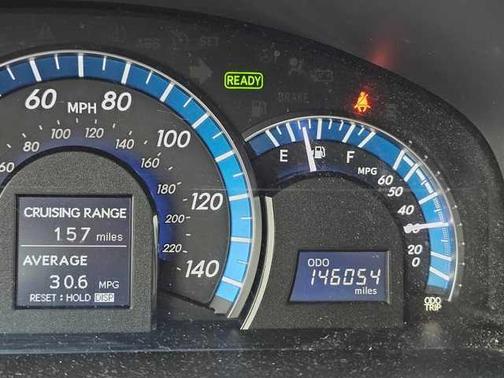 2012 Toyota Camry Hybrid XLE