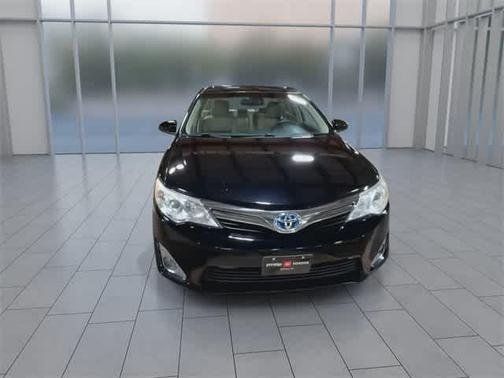 2012 Toyota Camry Hybrid XLE