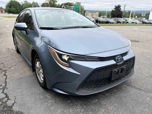 2022 Toyota Corolla Hybrid LE