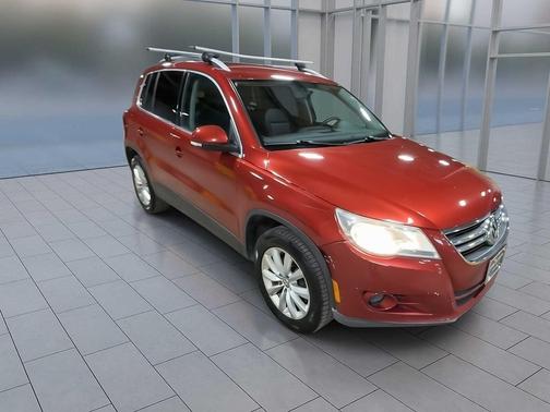 2011 Volkswagen Tiguan SE