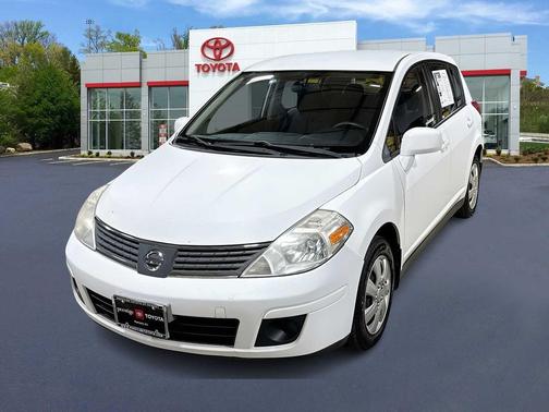 2009 Nissan Versa 1.8 S