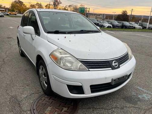 2009 Nissan Versa 1.8 S